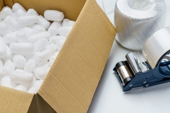 How Dunnage Material Minimizes Damage During Long-Distance Shipping